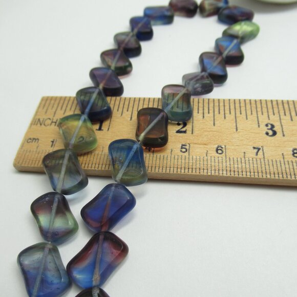 UG Czech glass beads - Picture 5 of 10